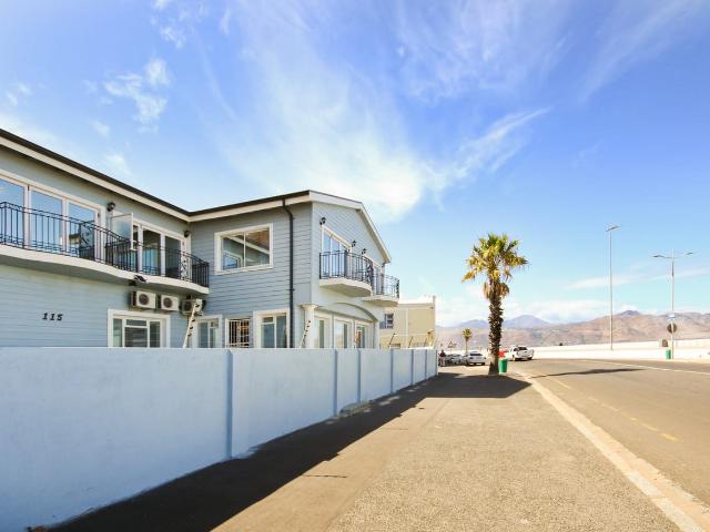 Apartment for rent in Strand, Western Cape