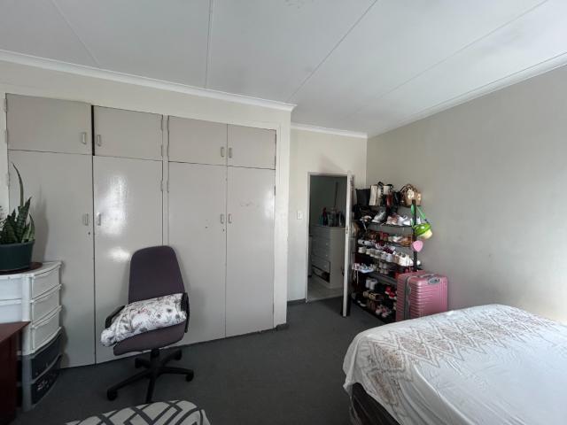 Apartment for rent in Waterkloof, Gauteng