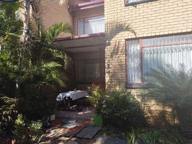 Apartment for sale in Waterkloof, Gauteng