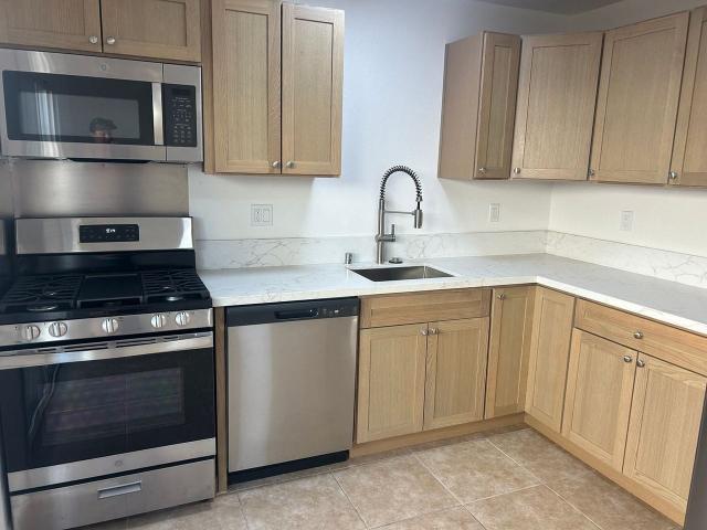 Apartment for rent in Riverview, Lakeside