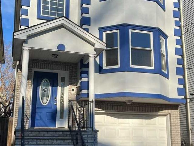 Apartment for rent in Elizabeth, New Jersey
