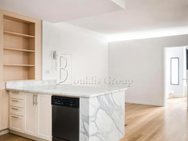 Apartment for rent in Arverne, New York