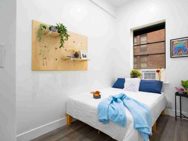 Apartment for rent in Arverne, New York