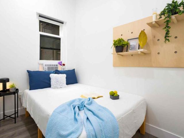 Apartment for rent in Arverne, New York