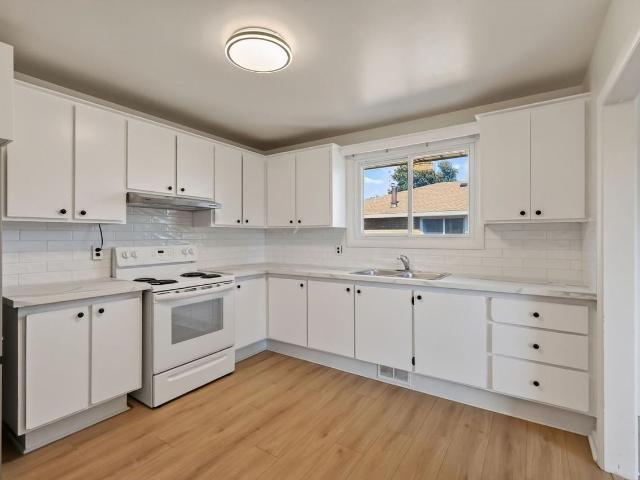 Apartment for rent in College, Ottawa