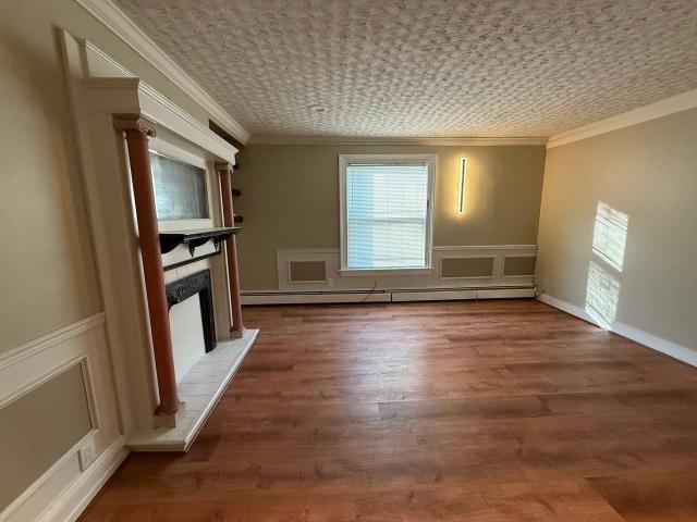 Apartment for rent in Oak Hill, New York