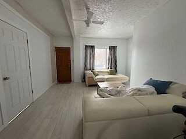 Apartment for rent in Balwin, Edmonton