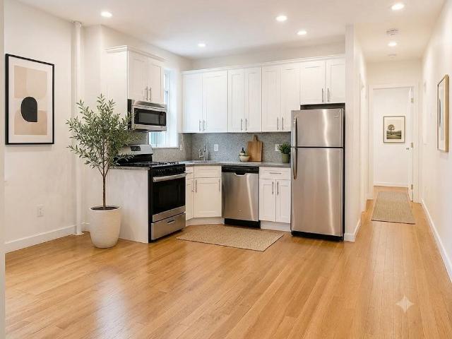 Apartment for rent in Arverne, New York