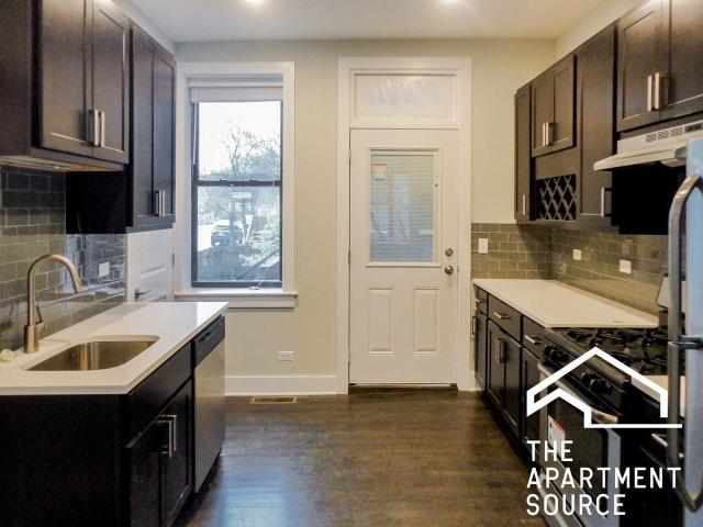 Apartment for rent in Chicago Park, Illinois