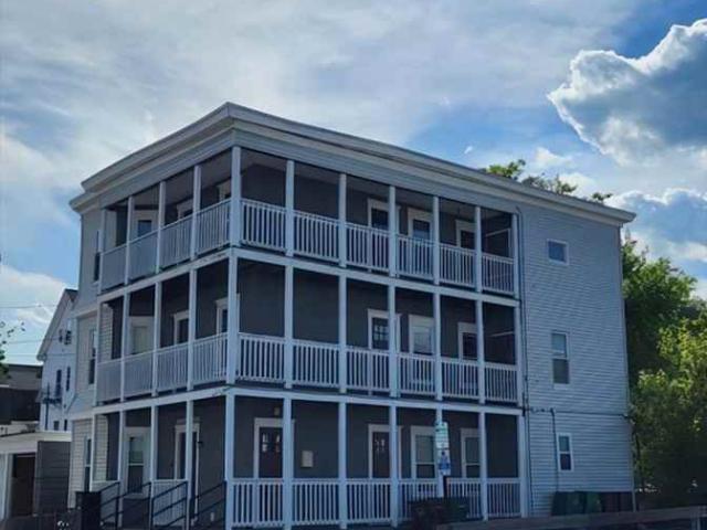 Apartment for rent in Pawtucketville, Lowell