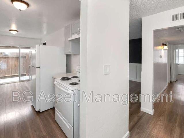 Apartment for rent in Solano, California
