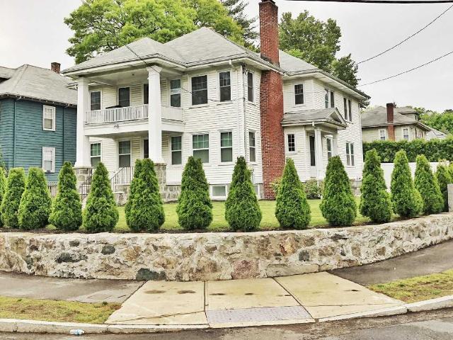 Apartment for rent in Milton, Massachusetts