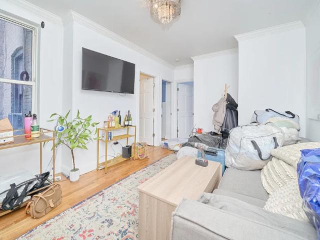 Apartment for rent in Arverne, New York