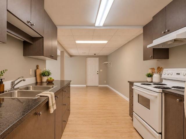 Apartment for rent in Pineridge, Calgary