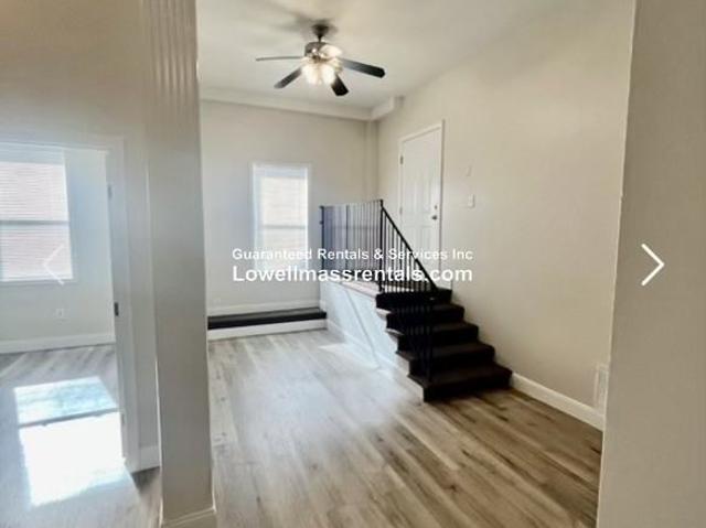 Apartment for rent in Lowell, Massachusetts