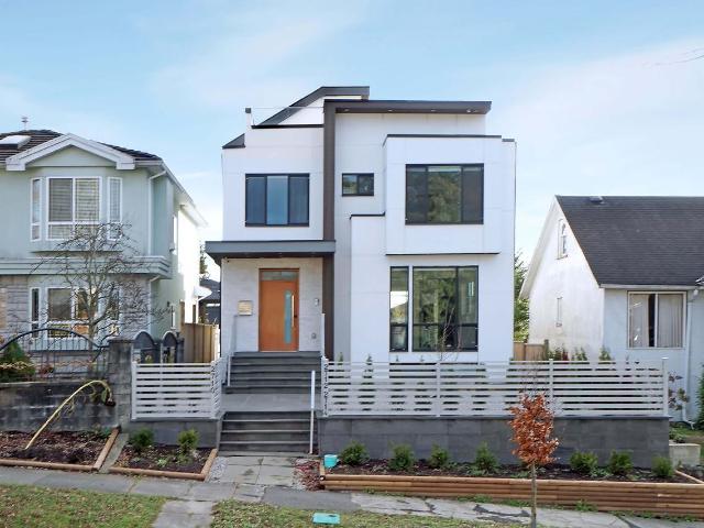 Apartment for rent in Vancouver, British Columbia