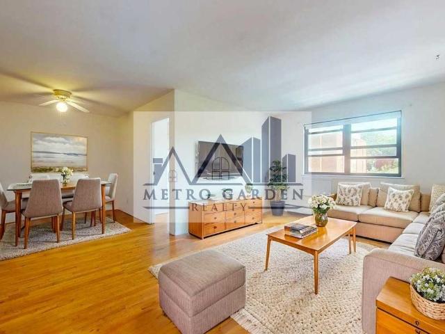 Apartment for rent in Arverne, New York