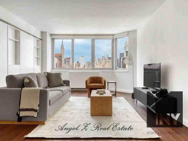 Apartment for rent in Arverne, New York