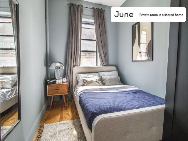 Apartment for rent in Arverne, New York