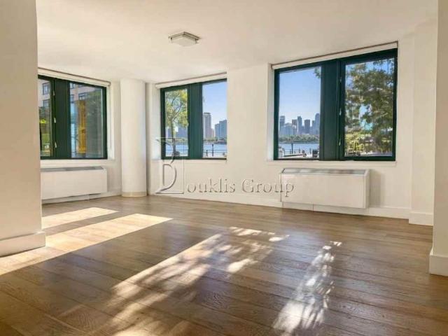 Apartment for rent in Arverne, New York