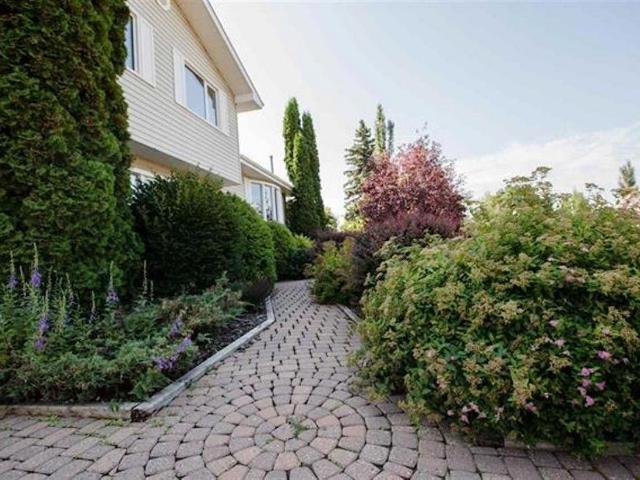 Apartment for rent in Wedgewood, Alberta