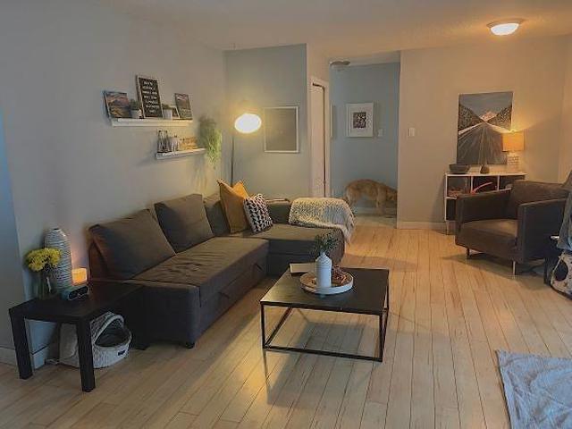Apartment for rent in Montgomery, Calgary