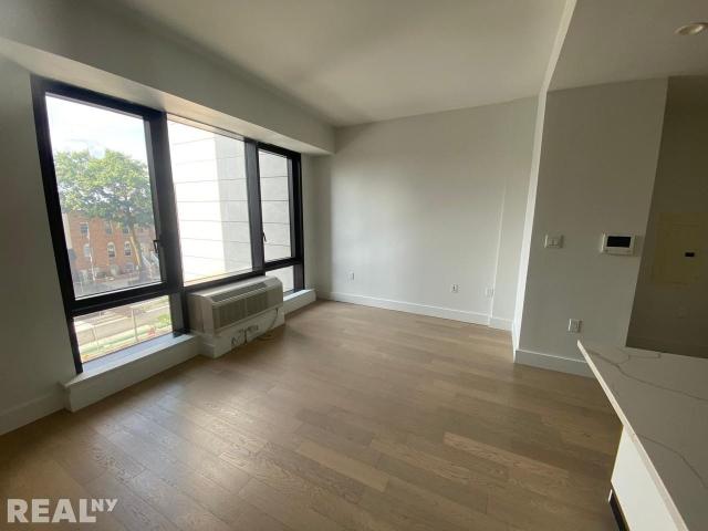 Apartment for rent in Arverne, New York
