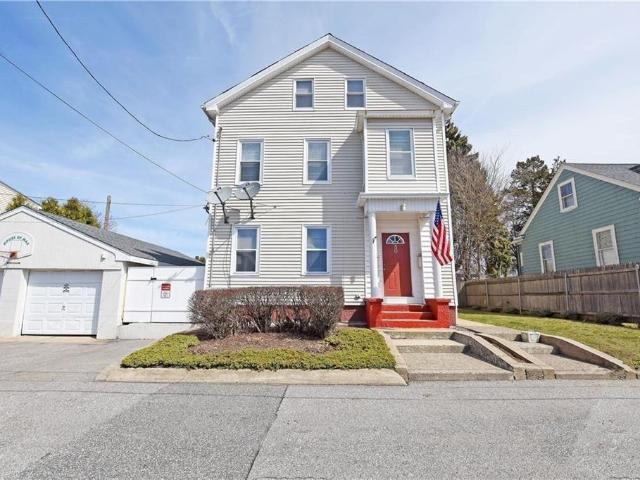 Apartment for rent in East Providence, Rhode Island