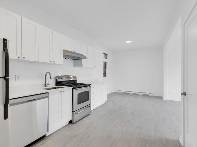 Apartment for rent in St. Leonard's, Quebec