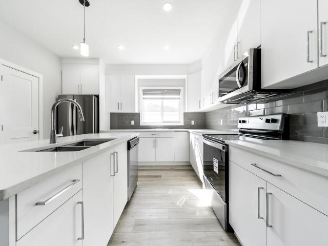 Apartment for rent in Rolly View, Alberta