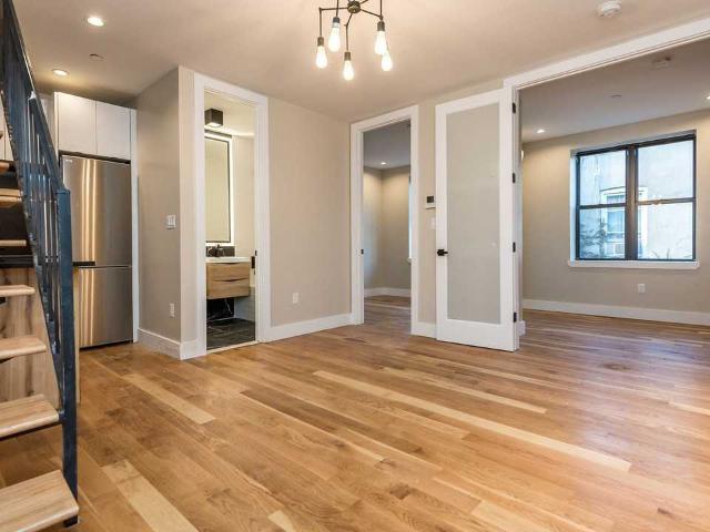 Apartment for rent in Arverne, New York