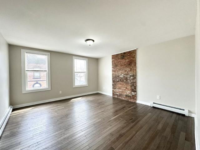 Apartment for rent in Troy