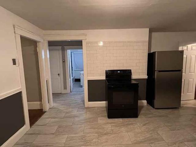 Apartment for rent in Cranston, Rhode Island