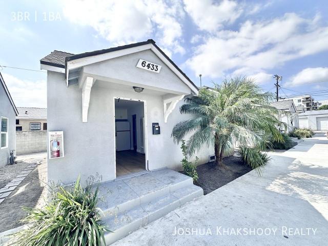Apartment for rent in Lafayette Park Square, Los Angeles