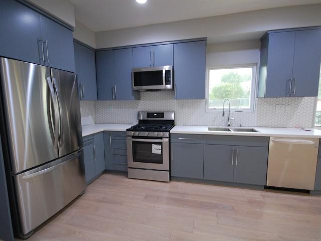 Apartment for rent in Canoga Park, California