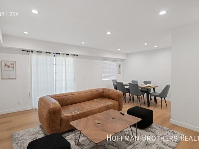 Apartment for rent in Canoga Park, California
