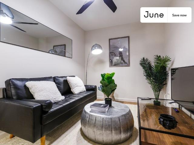 Apartment for rent in Arverne, New York