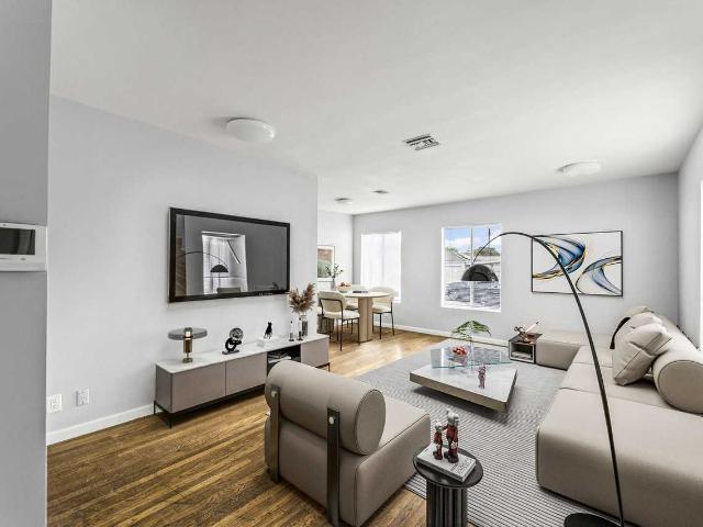 Apartment for rent in Mission Hills Neighborhood Council District, Canoga Park
