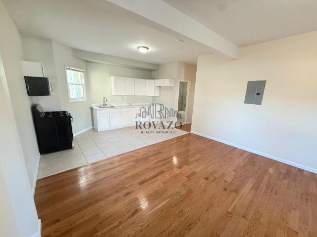 Apartment for rent in Newark, New Jersey