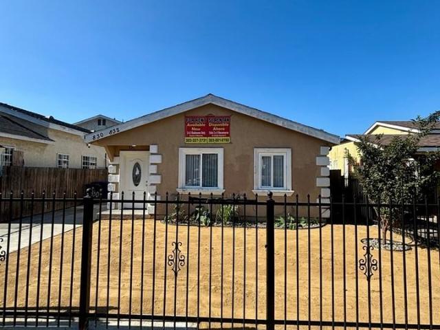 Property for rent in Canoga Park, California