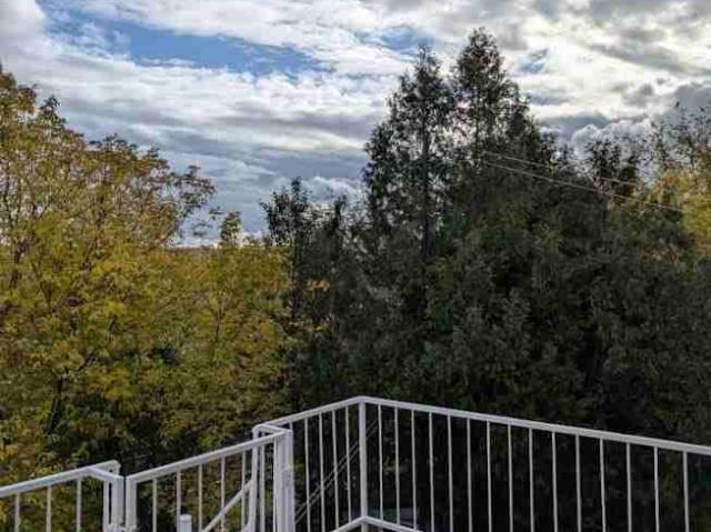 Apartment for rent in Montreal-ouest, Quebec