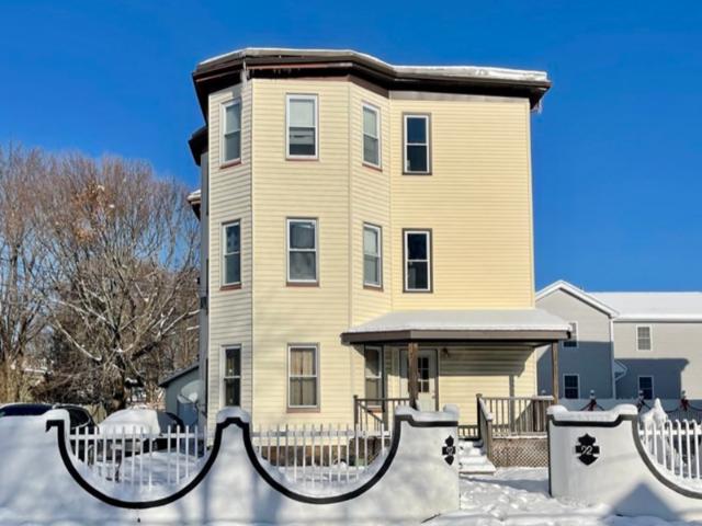 Apartment for rent in Brockton