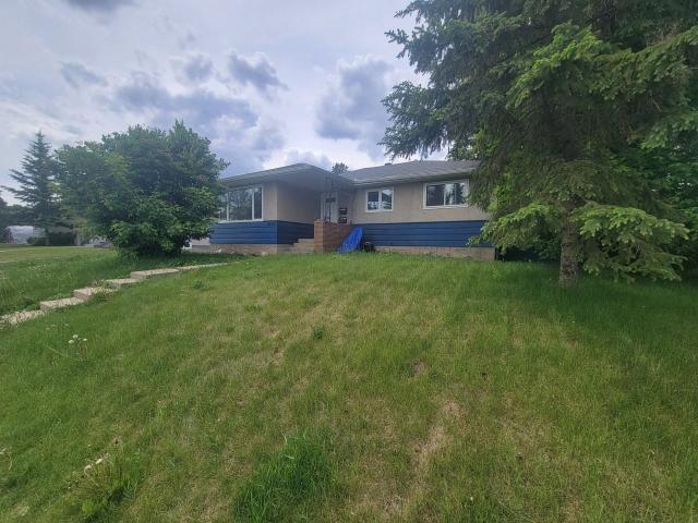 Apartment for rent in Wedgewood, Alberta