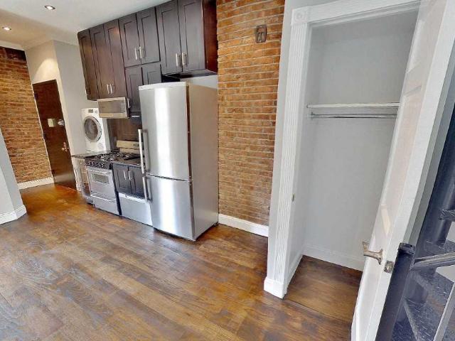 Apartment for rent in Manhattan Community Board 11, New York