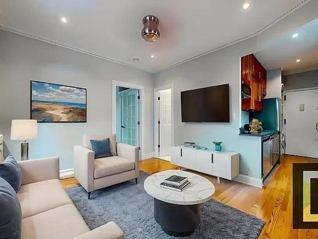Apartment for rent in Arverne, New York