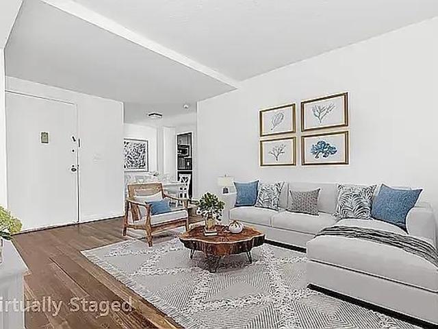 Apartment for rent in Arverne, New York