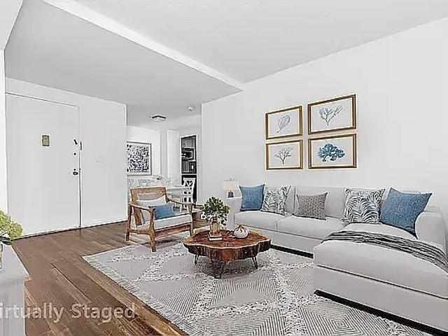Apartment for rent in Arverne, New York