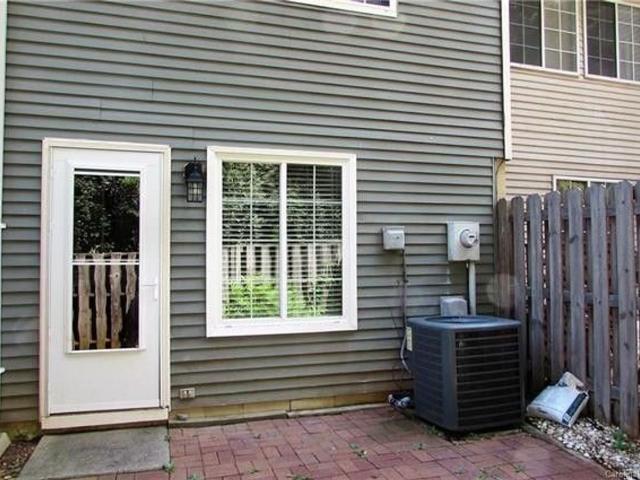 Apartment for rent in Mecklenburg, North Carolina
