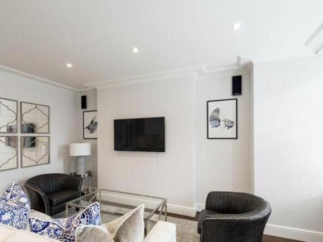 House for sale in City of London, Greater London