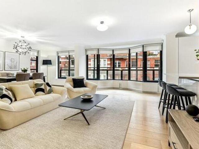 House for sale in City of London, Greater London